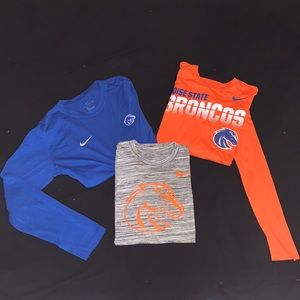 Boise State University women’s tee’s fan pack!